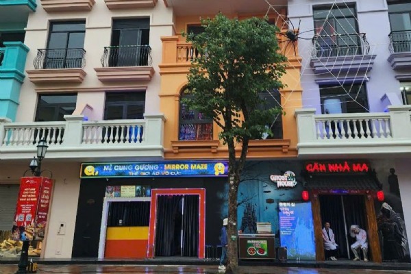 Grand World Hanoi  PT2-TV-155 MÊ CUNG GƯƠNG - CĂN NHÀ MA