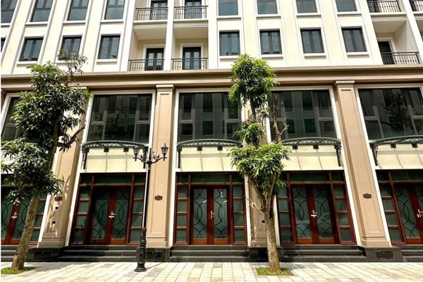 LIỀN KỀ VỊNH TÂY 4-63 Khuôn tiền vàng trong đầu tư BĐS Vinhomes